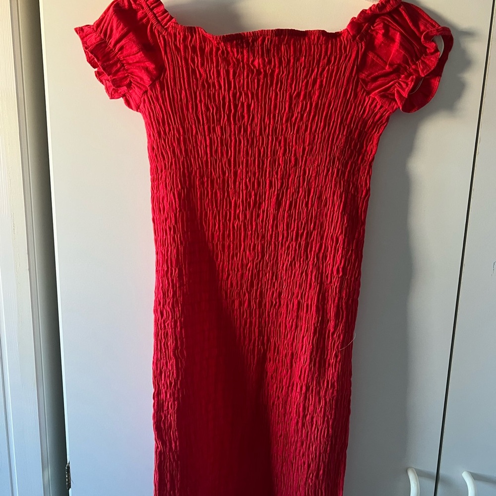 Red Smocked Mini - Picture 3 of 3